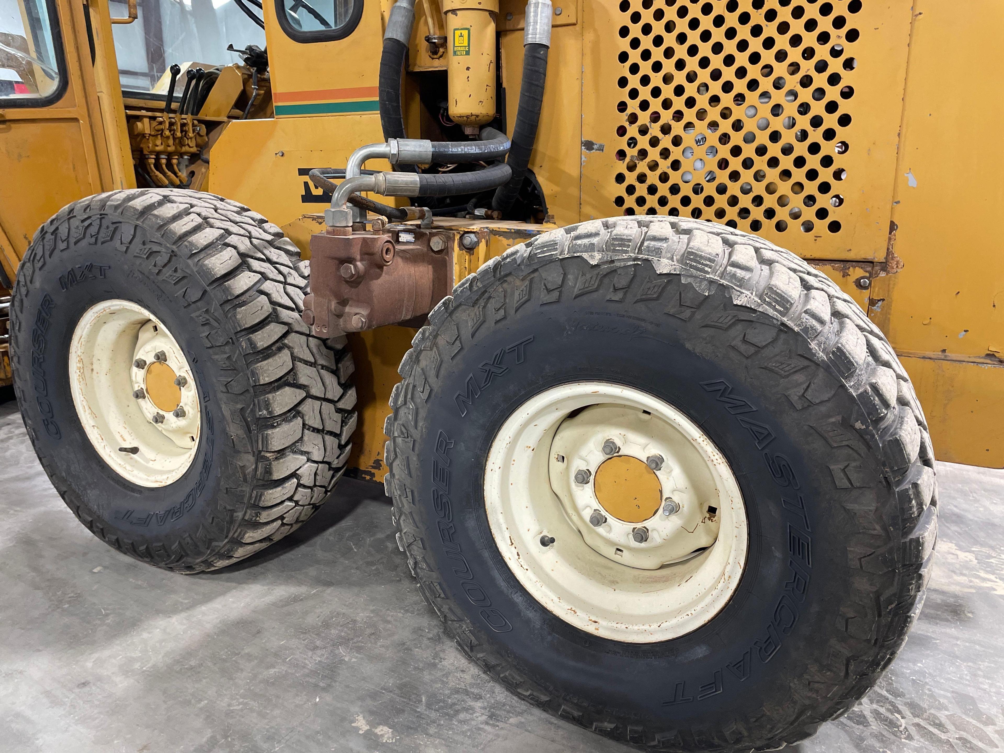 2004 Mauldin 688E Motor Grader