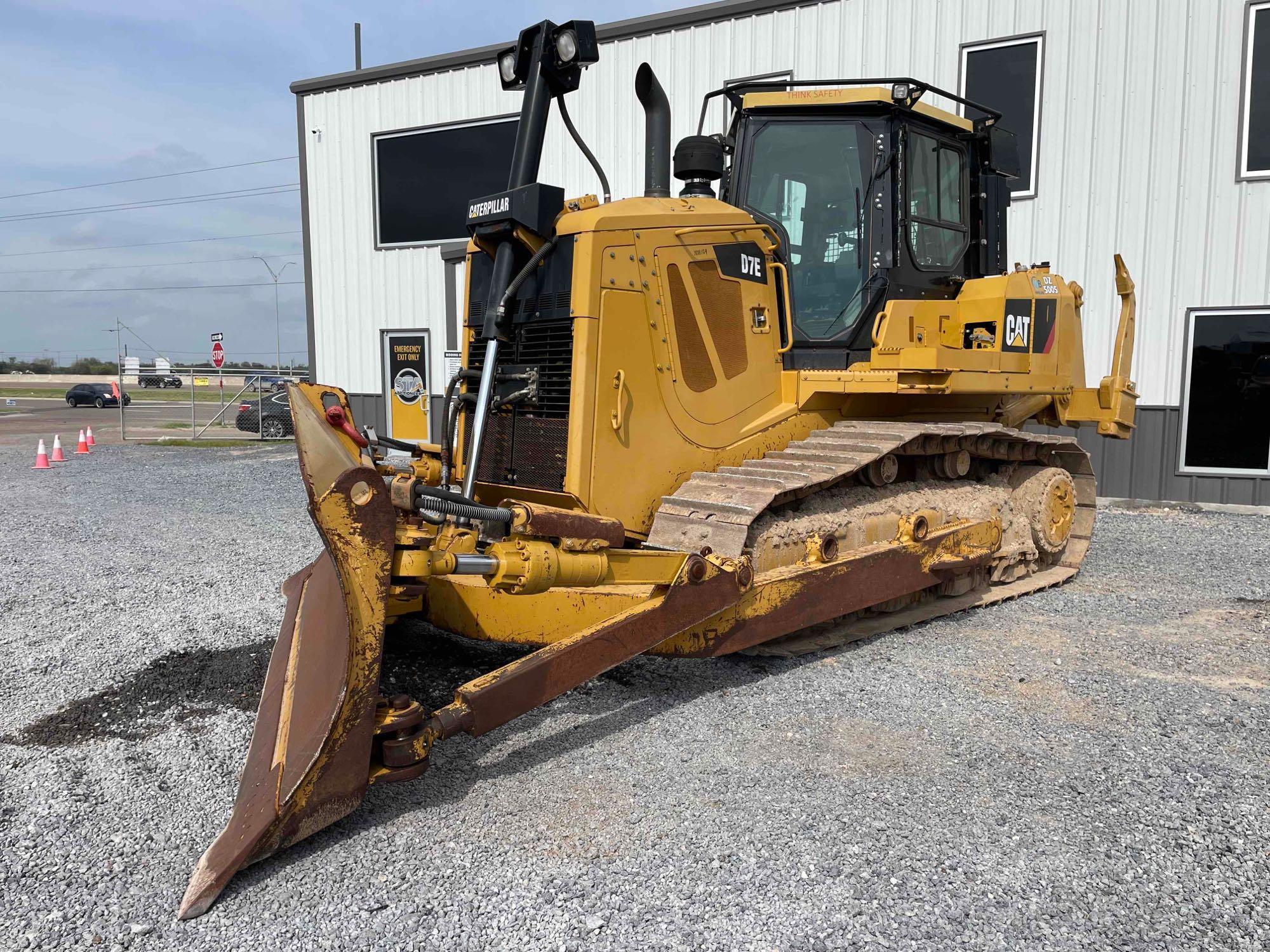 2010 Caterpillar D7E Crawler Dozer