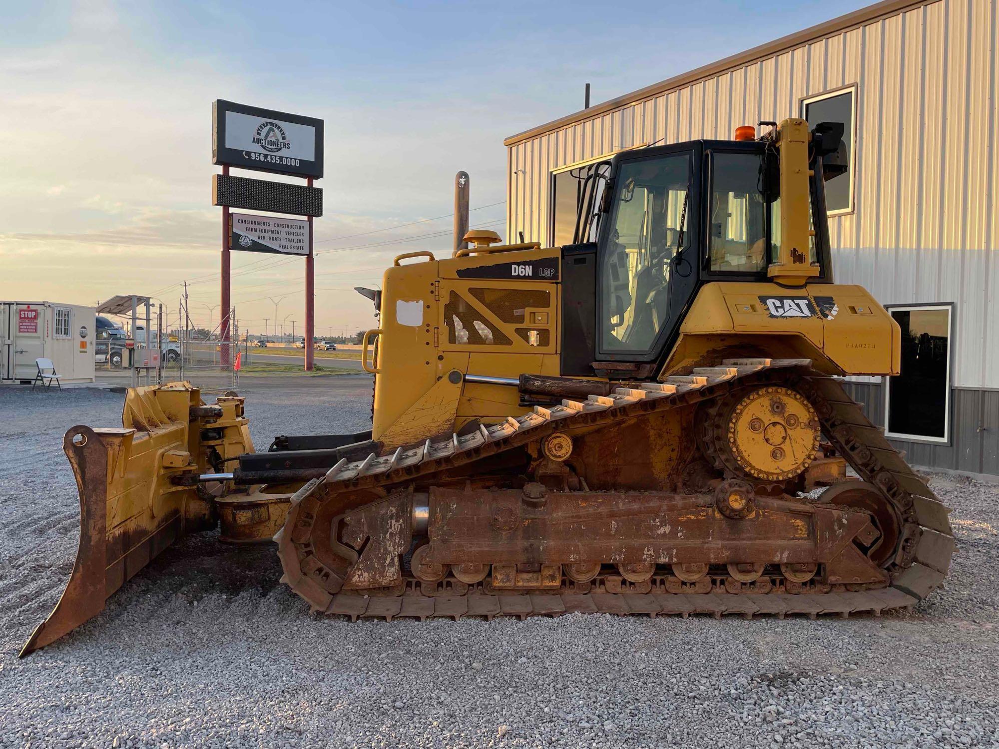 2013 Caterpillar D6N LGP Crawler Dozer.