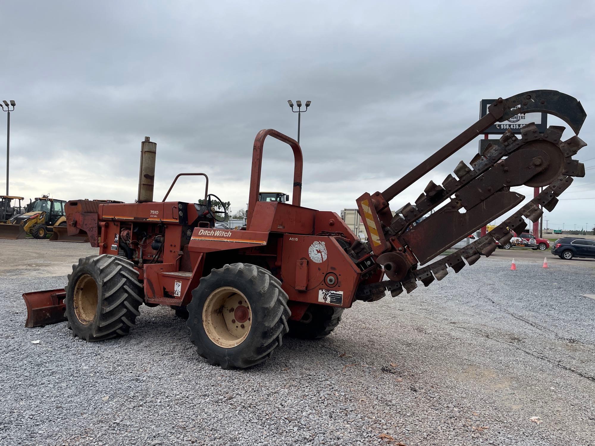 Ditch Witch 7510 Trencher