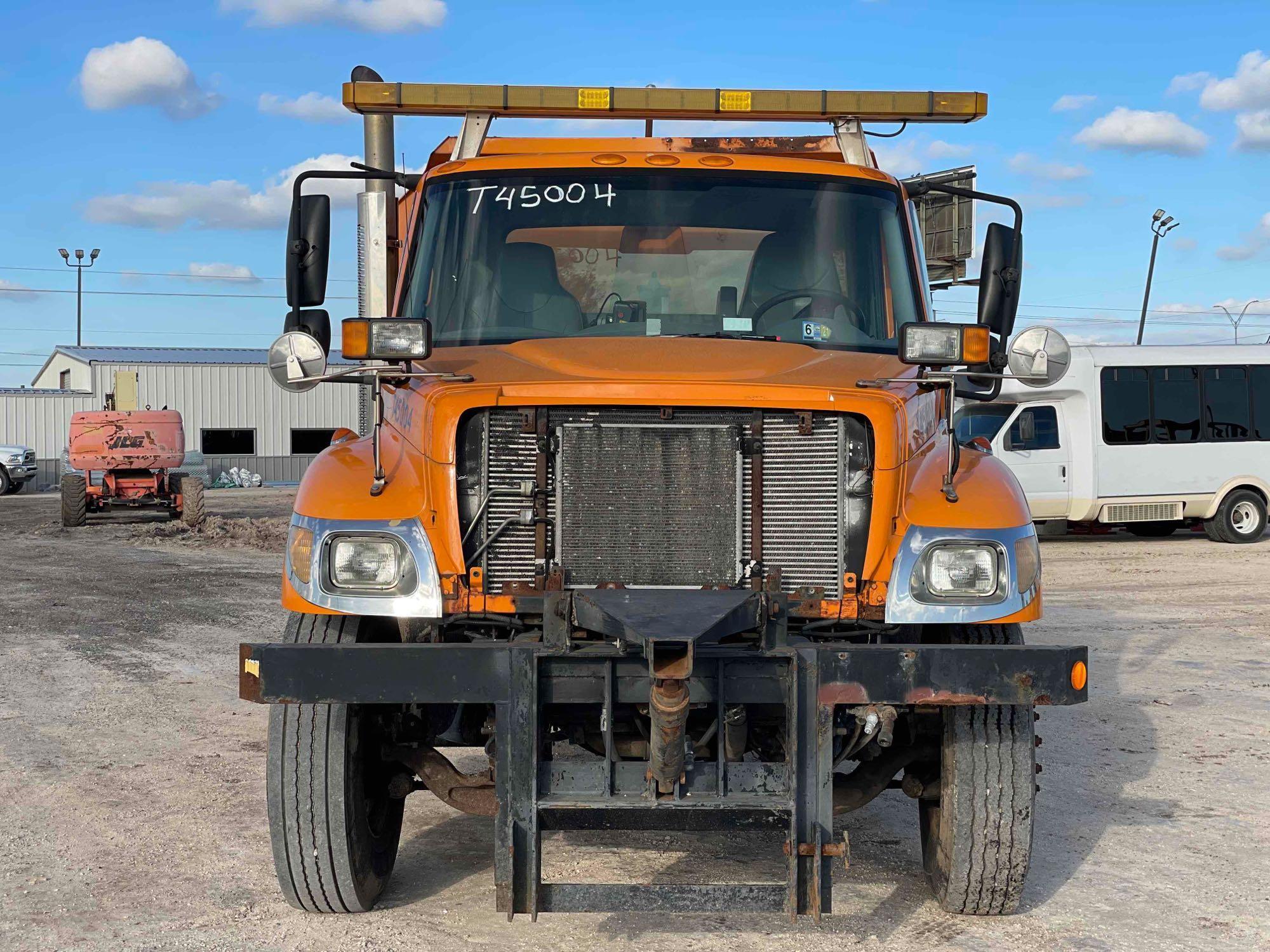 2007 International 7400 SFA Dump Truck