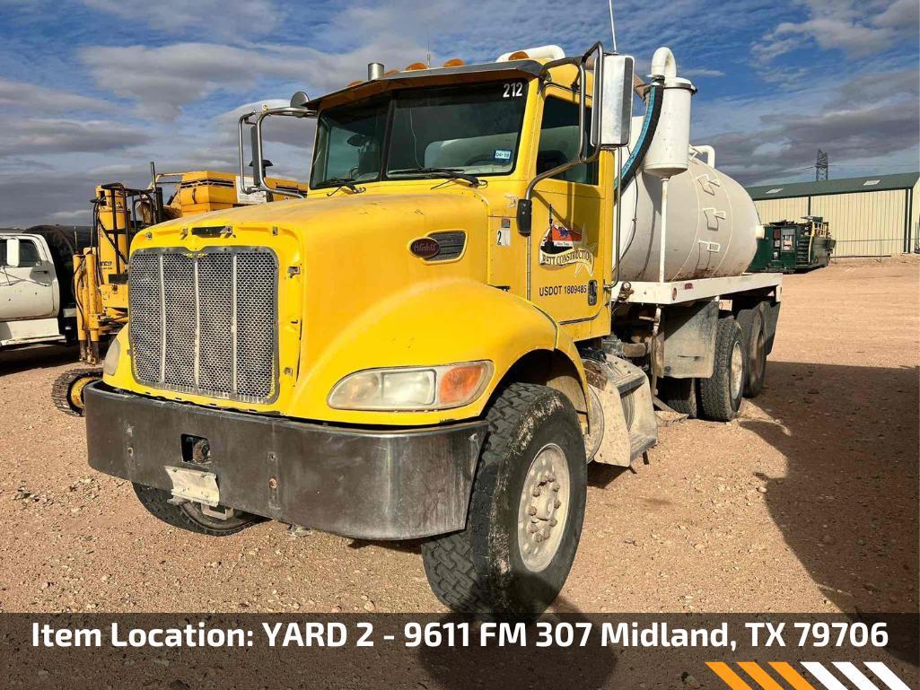 2005 Peterbilt PB335 Water Truck