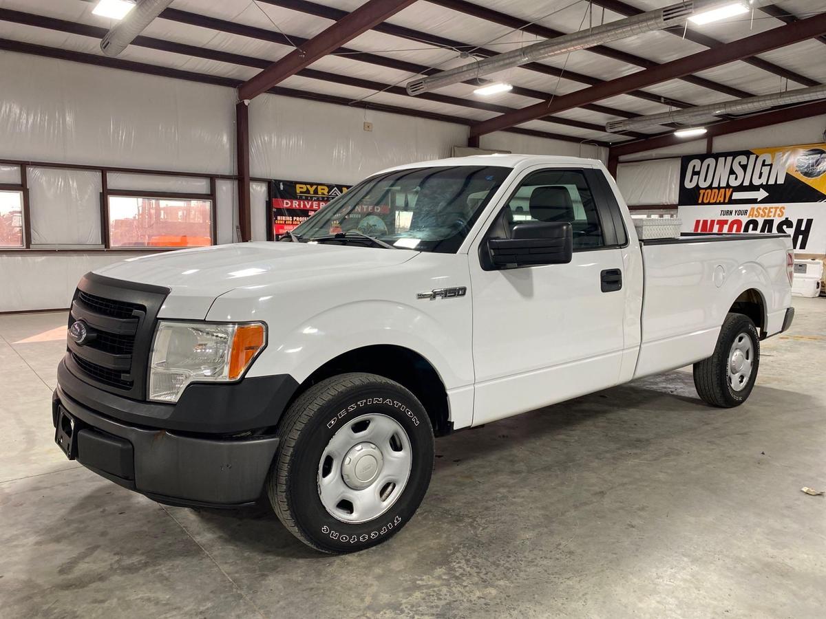 2014 Ford F150 XL Pickup Truck