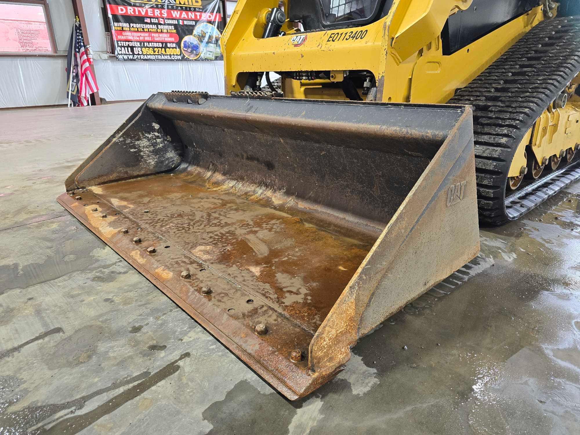 2022 Caterpillar 239D3 Skid Steer Loader