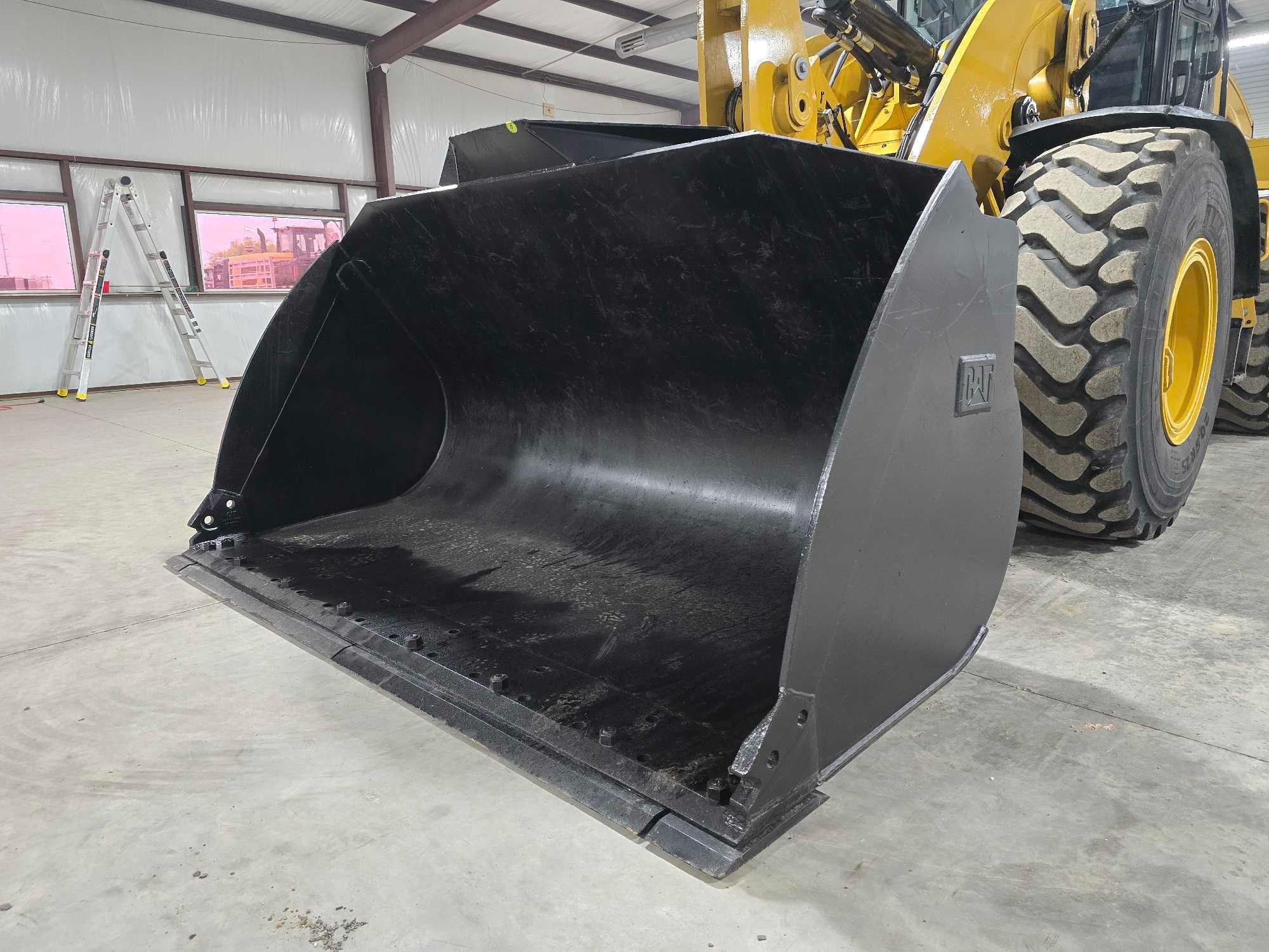 NEW/UNUSED 2023 Caterpillar 938M Wheel Loader