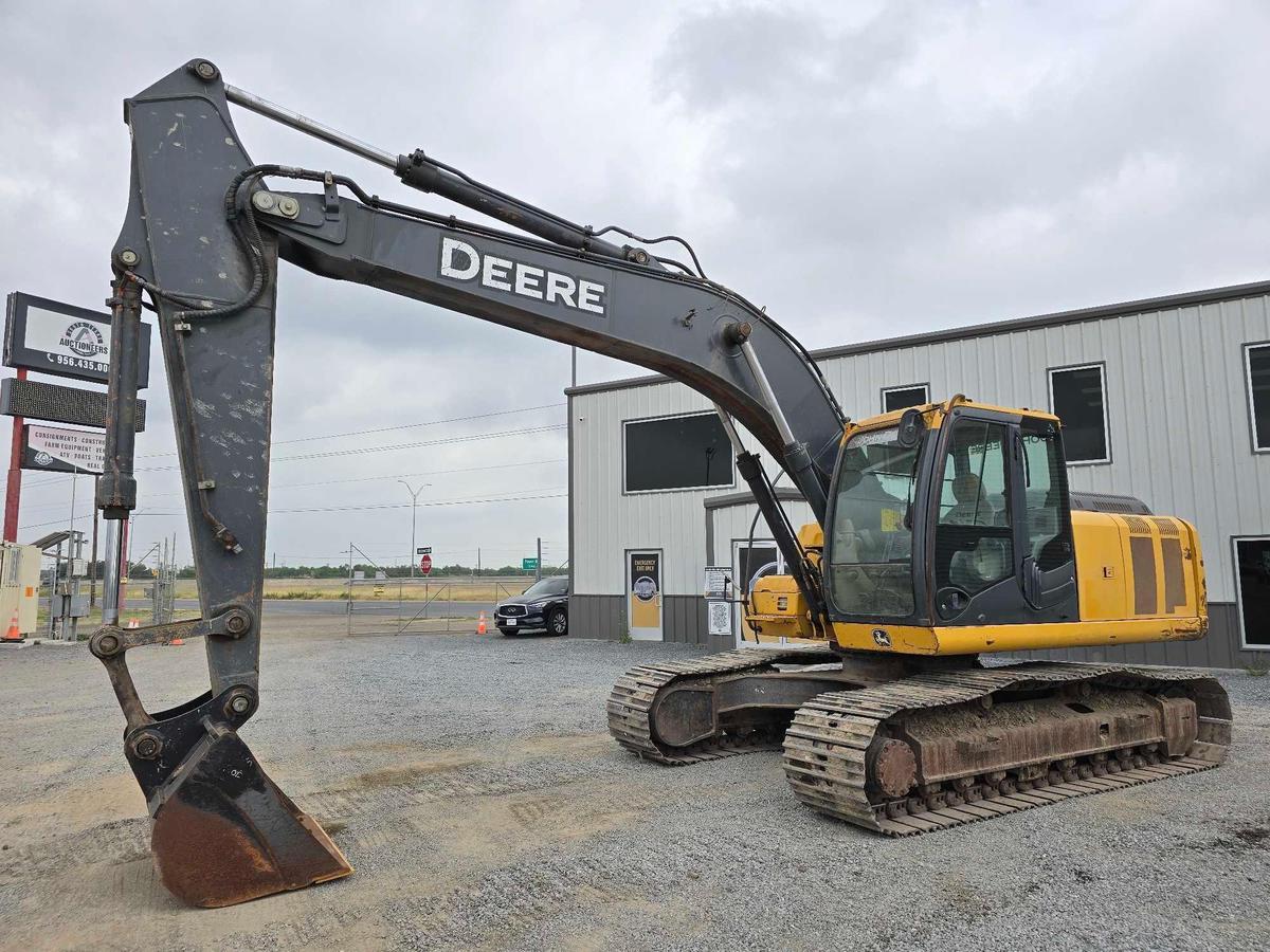 2011 John Deere 200DLC Hydraulic Excavator