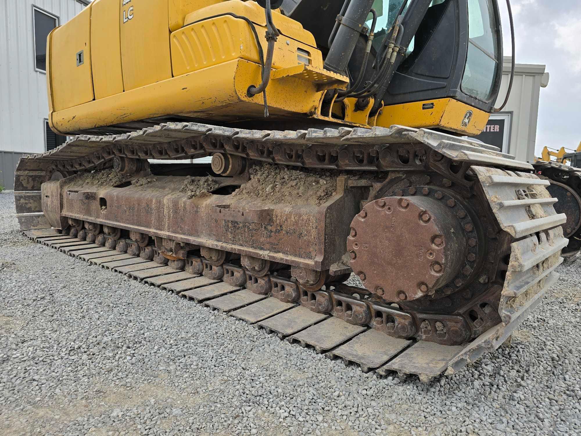 2011 John Deere 200DLC Hydraulic Excavator