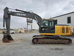 2011 John Deere 200DLC Hydraulic Excavator