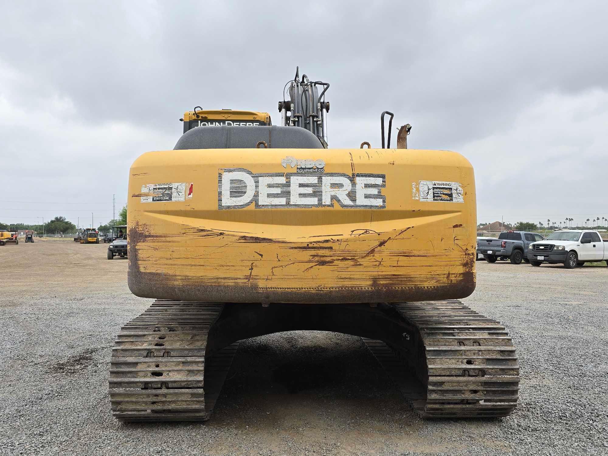 2011 John Deere 200DLC Hydraulic Excavator