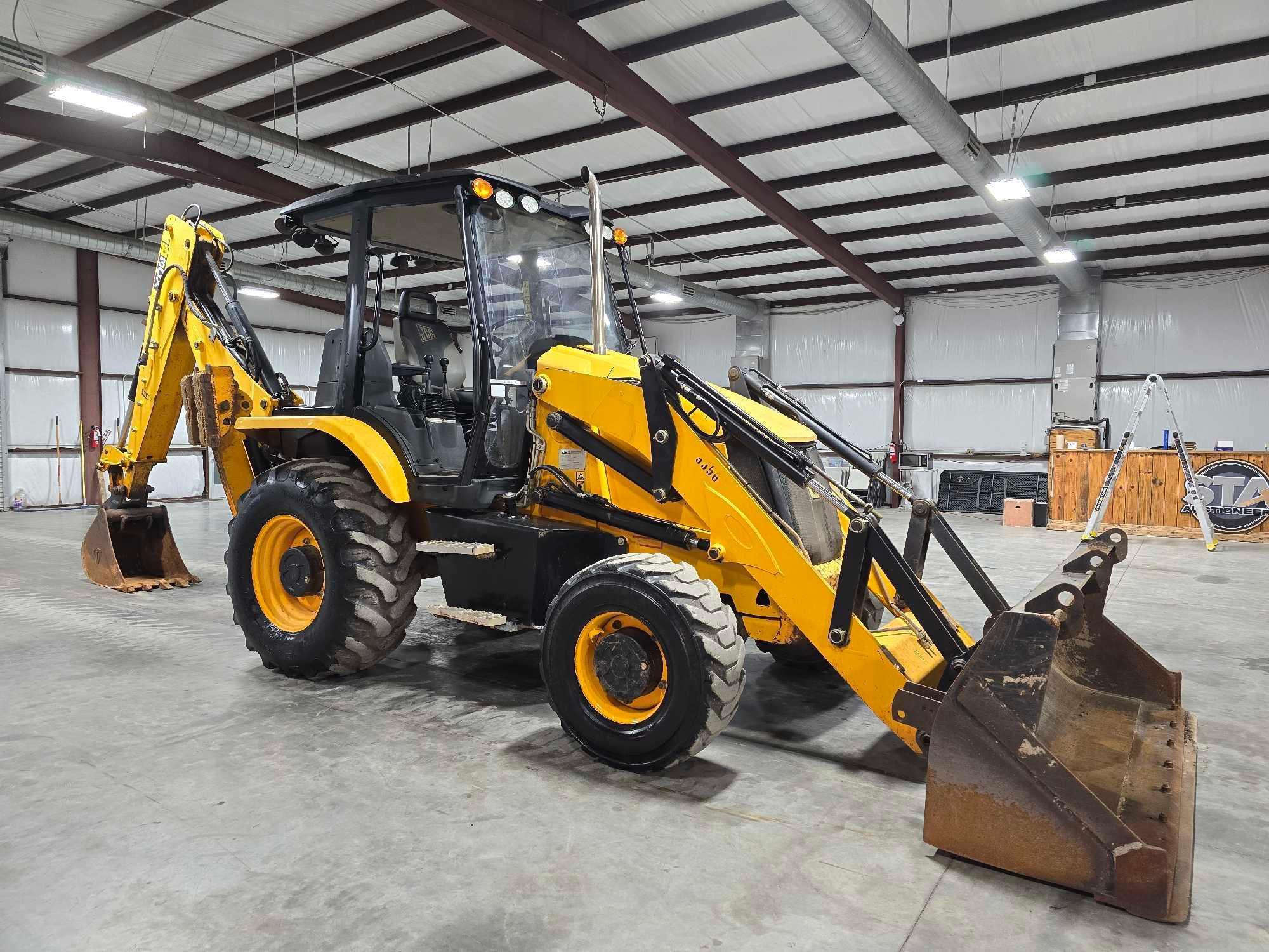 2018 JCB 3CX Backhoe Loader