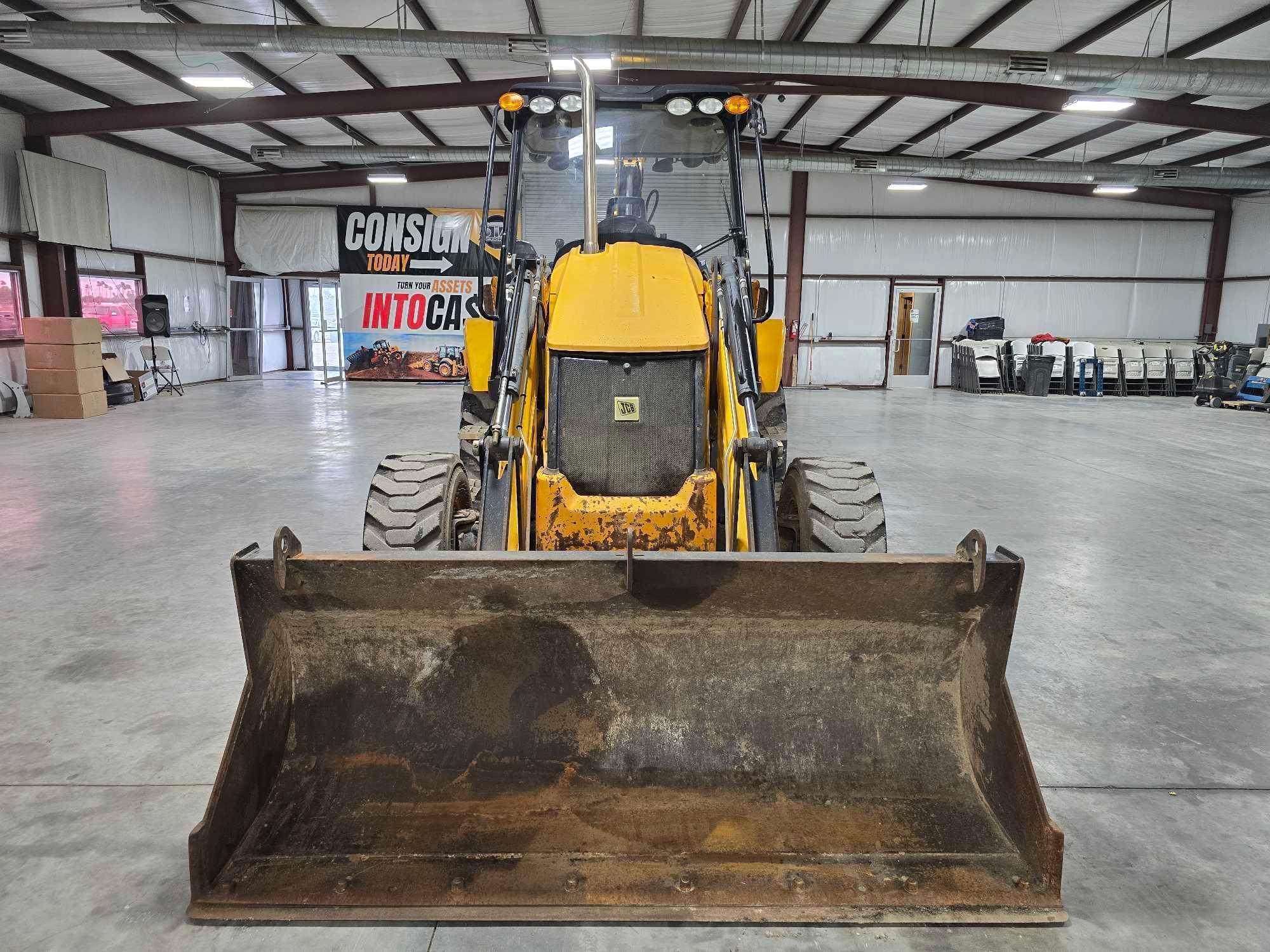 2018 JCB 3CX Backhoe Loader