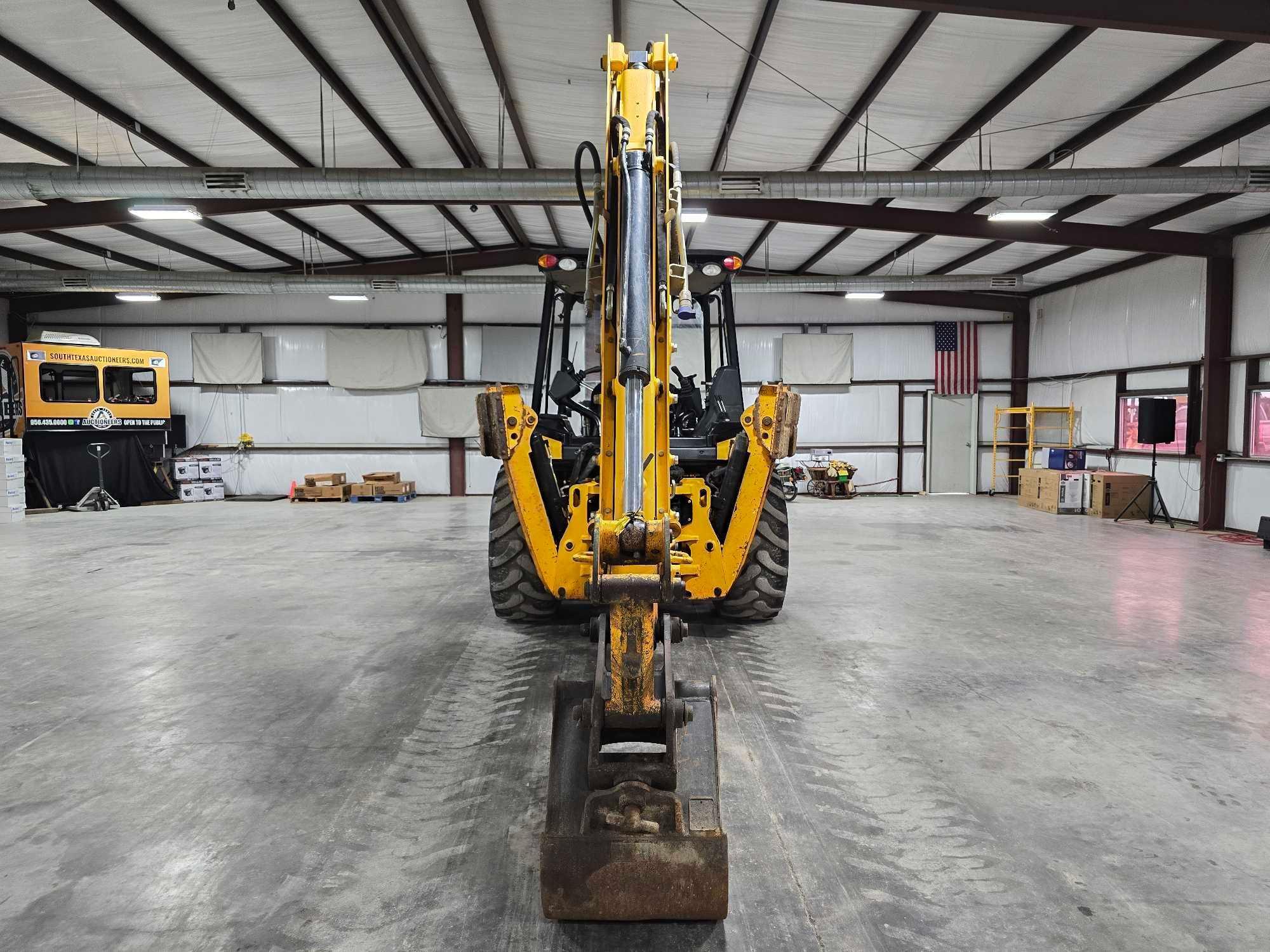 2018 JCB 3CX Backhoe Loader