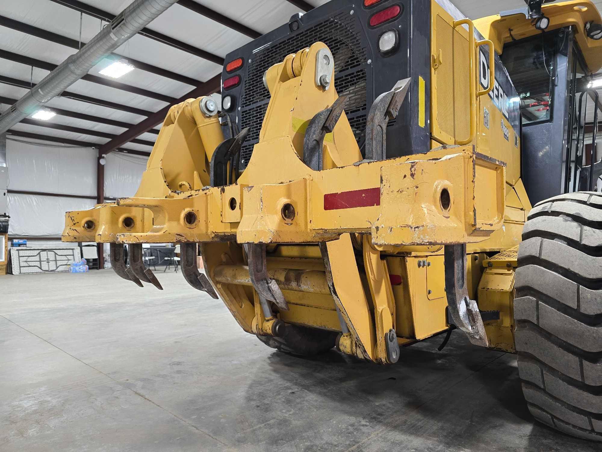 2015 John Deere 772GP Motor Grader