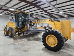 2015 John Deere 772GP Motor Grader