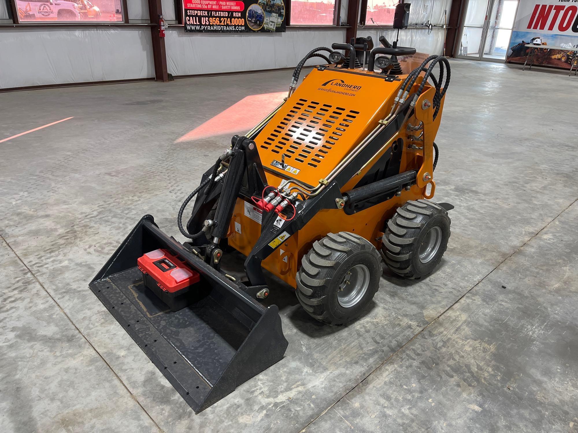 NEW/UNUSED Landhero Mini Skid Steer Loader