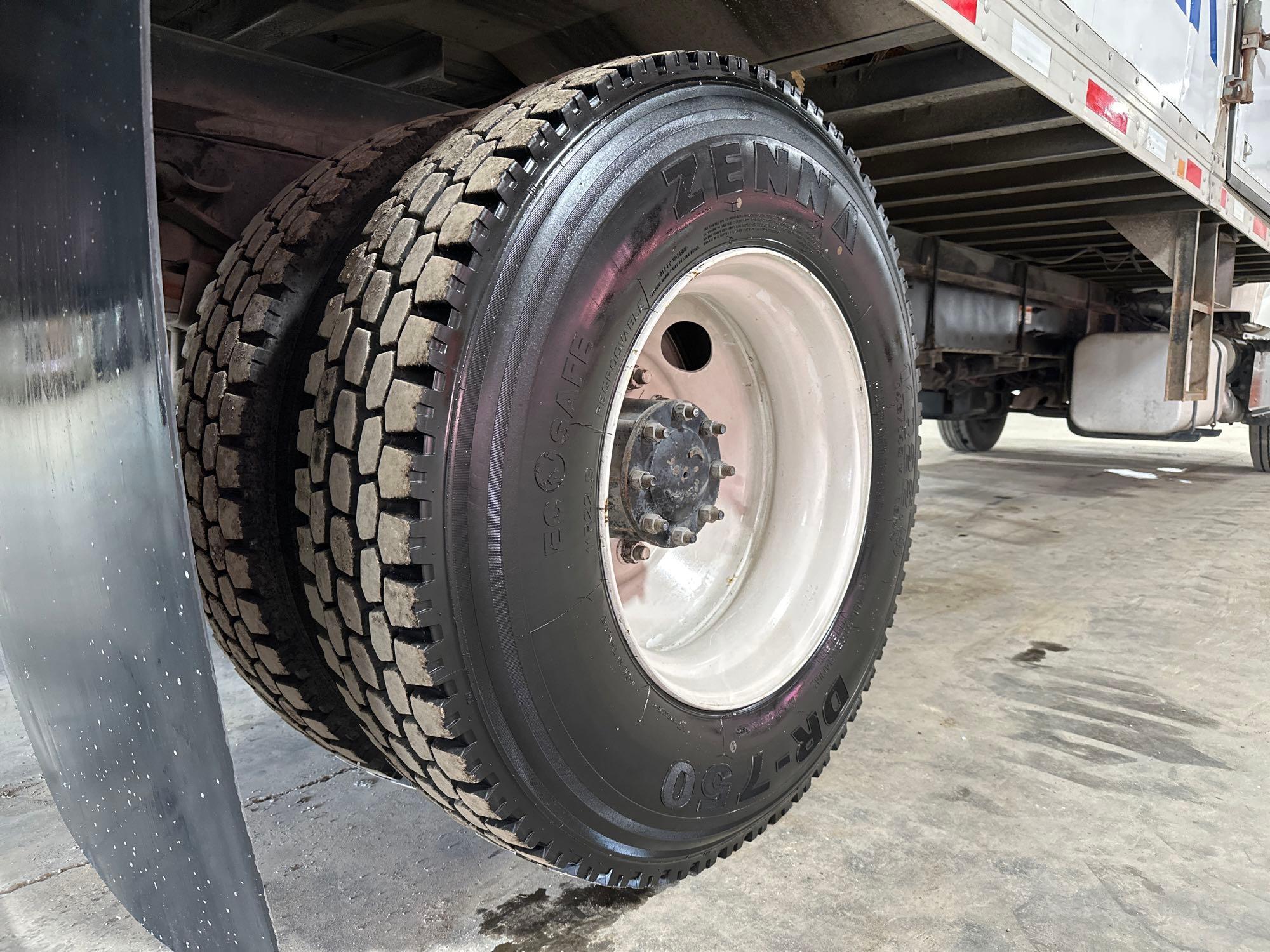 2014 Freightliner M2 Box Truck