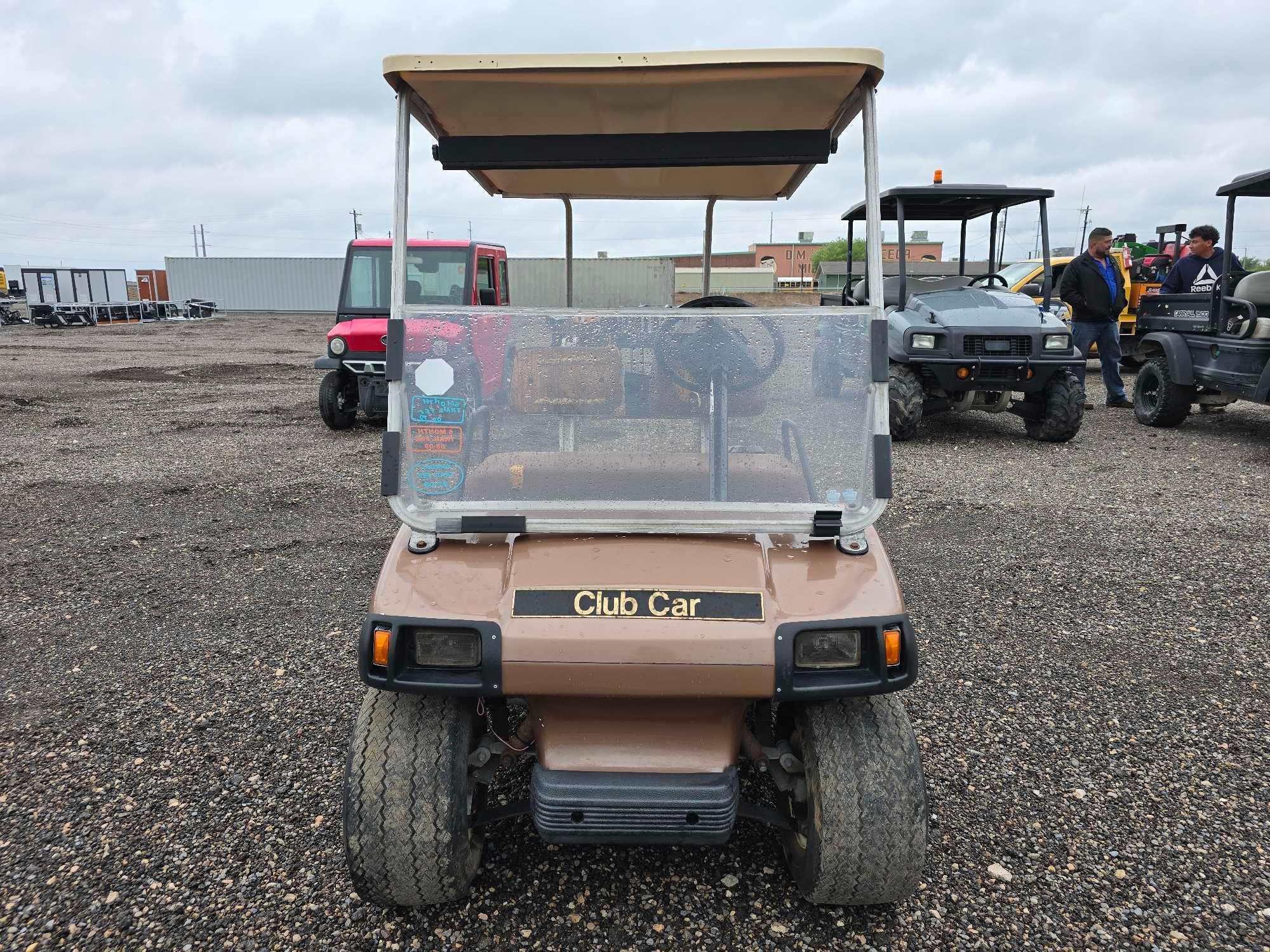 DS Electric Golf Car