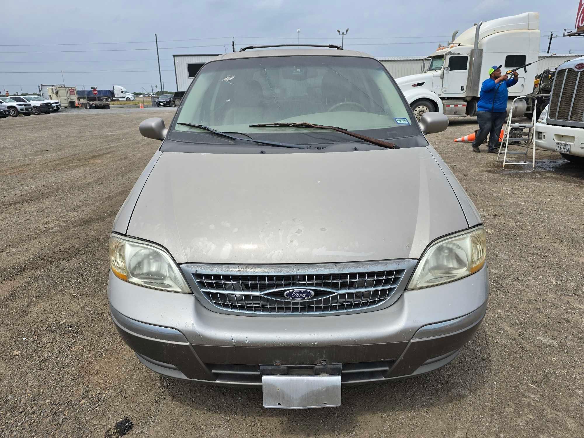 2002 Ford Windstar