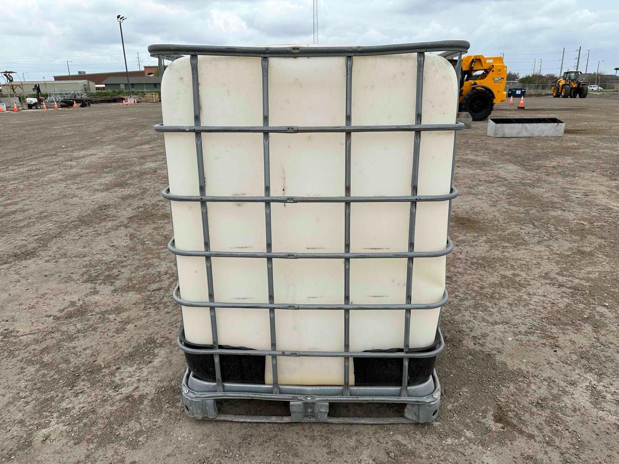 Schutz 1100 Gallon Container