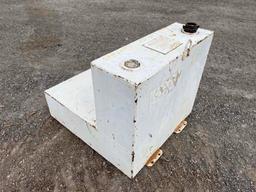 Delta 482000 52 Gallon White L-Shaped Steel Liquid Transfer Tank for Trucks