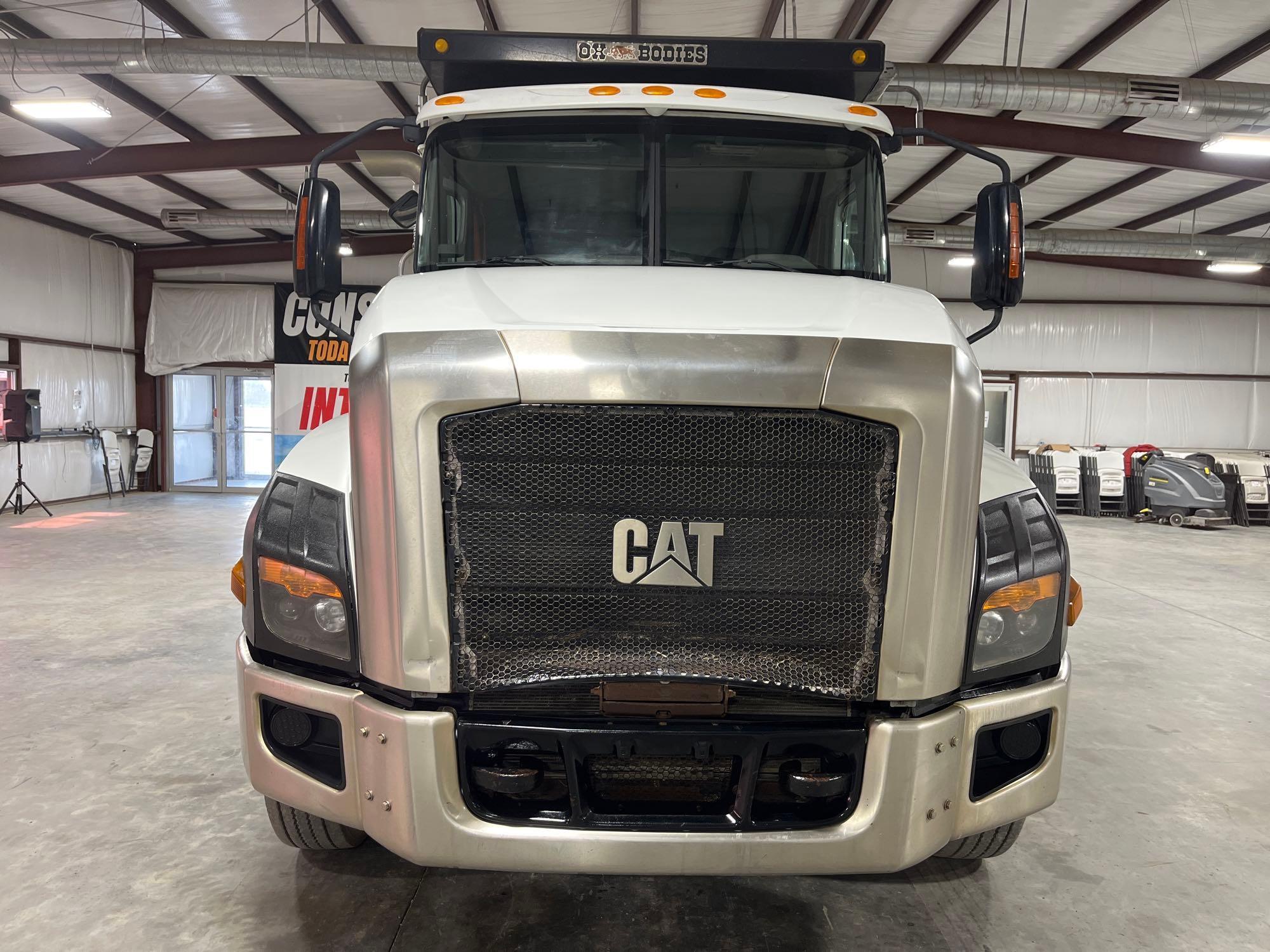 2016 Caterpillar CT660S SBA 6X4 Dump Truck