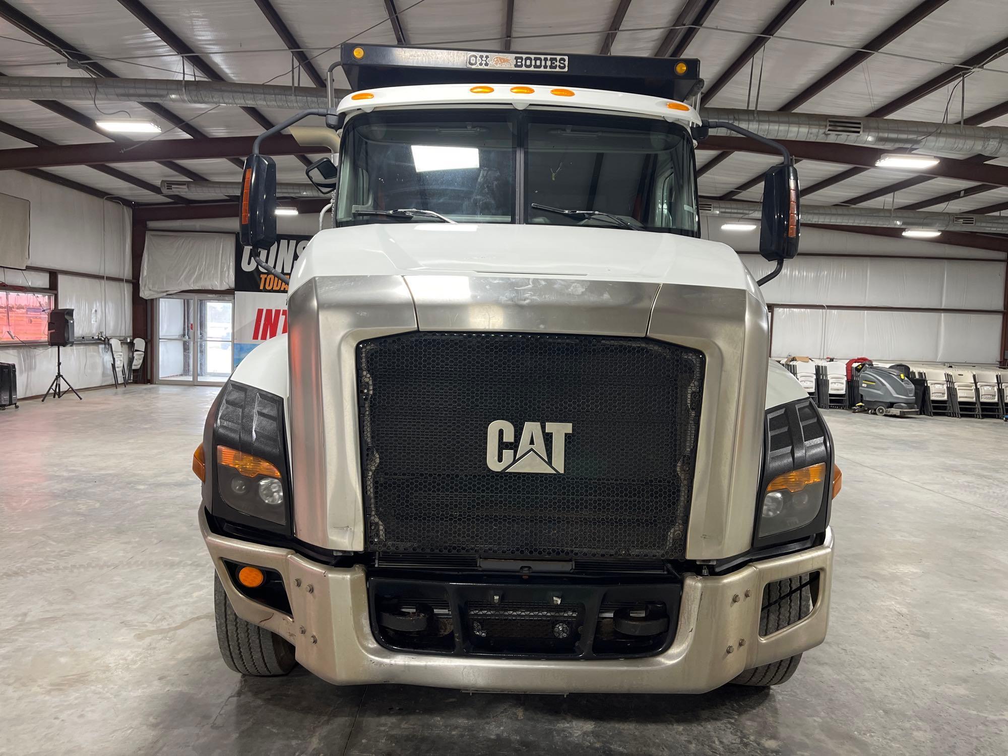 2016 Caterpillar CT660S SBA 6X4 Dump Truck