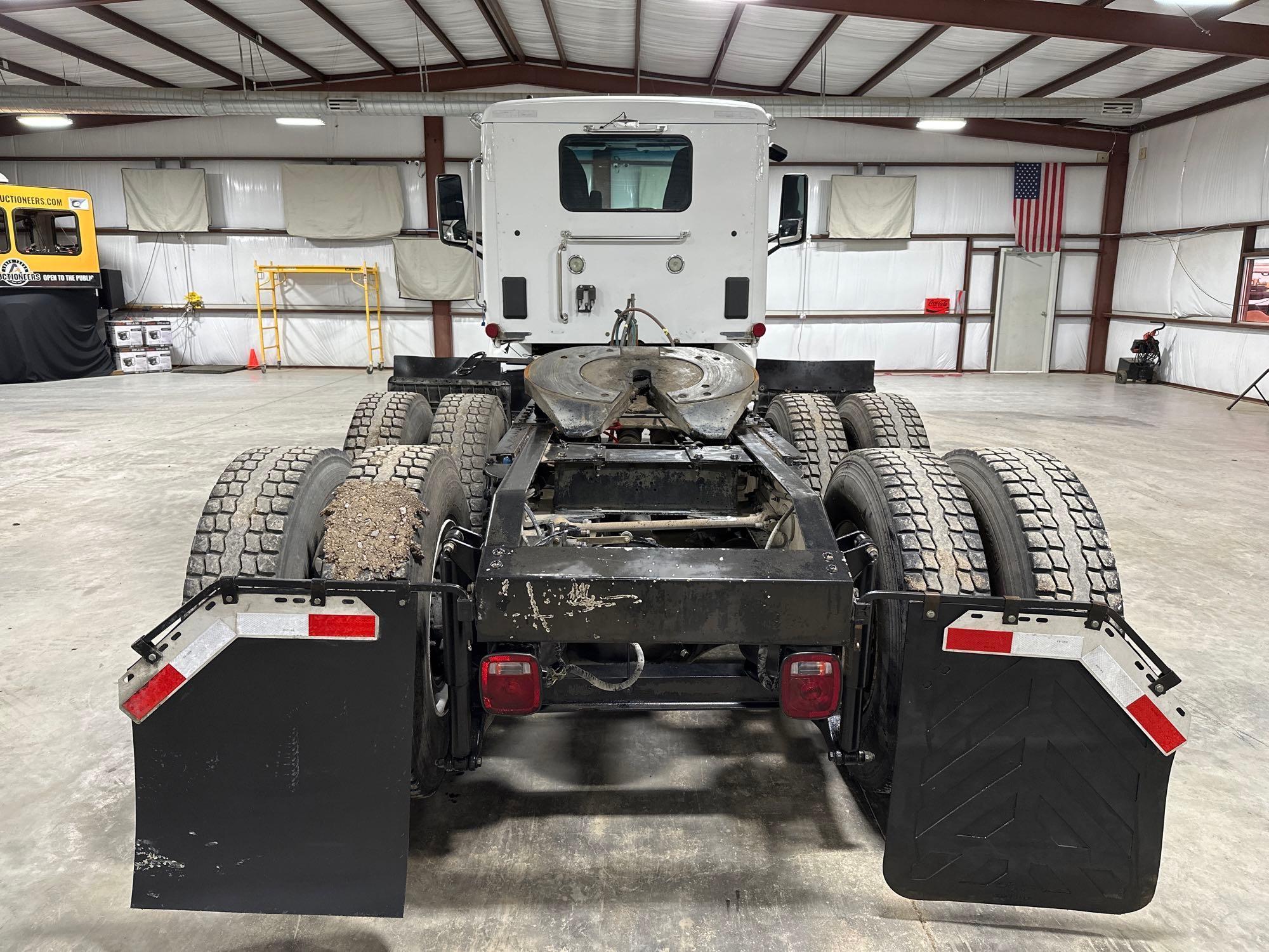 2017 Peterbilt 567 Day Cab Truck Tractor