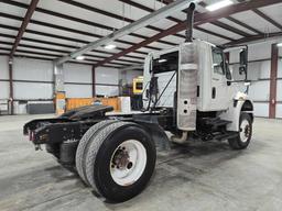 2013 International DuraStar 4400 Day Cab Truck Tractor