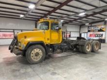 1998 Mack RD690S Day Cab Truck Tractor