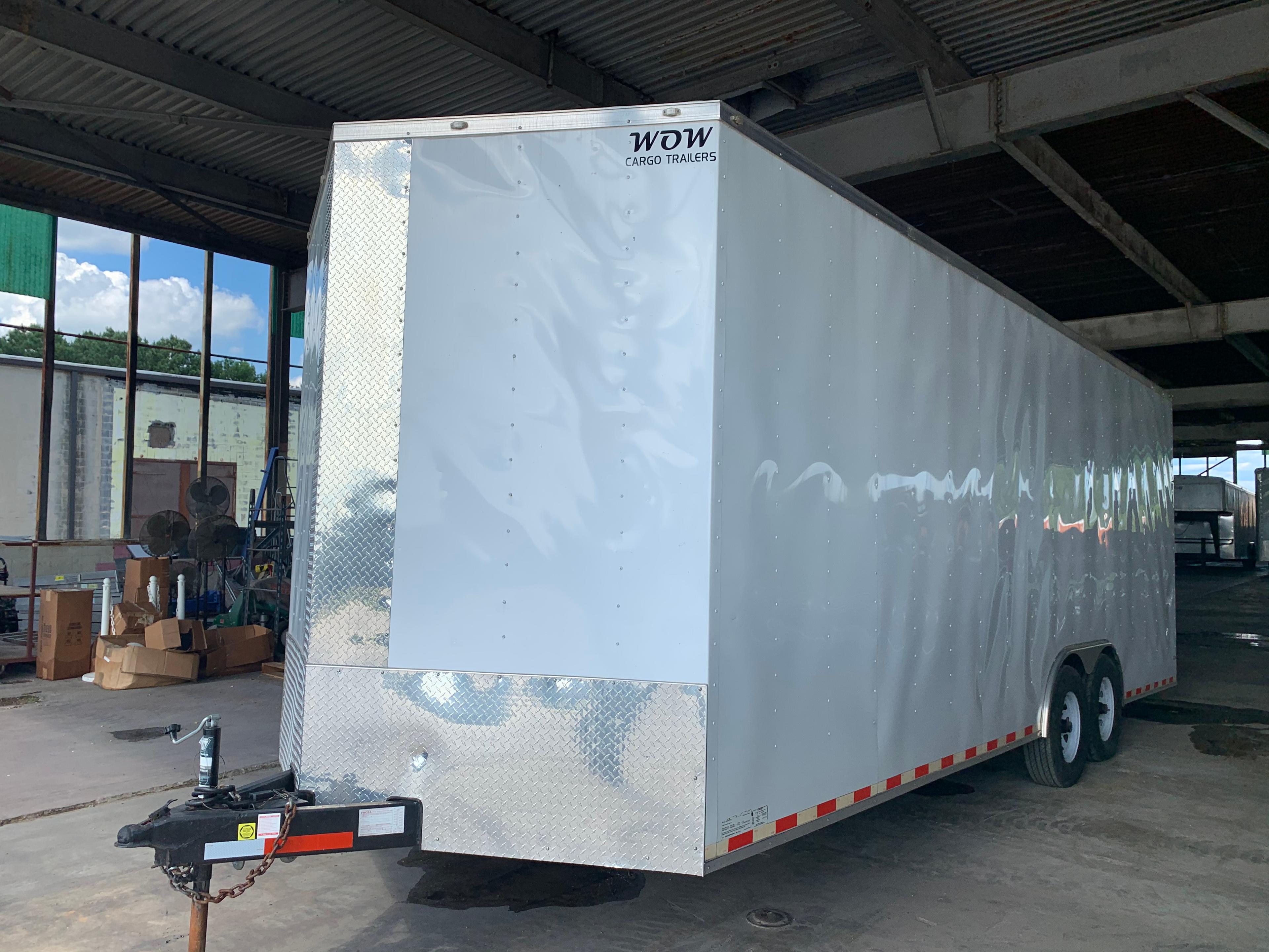 2017 Diamond Cargo 24ft  Enclosed Trailer Vin 3839