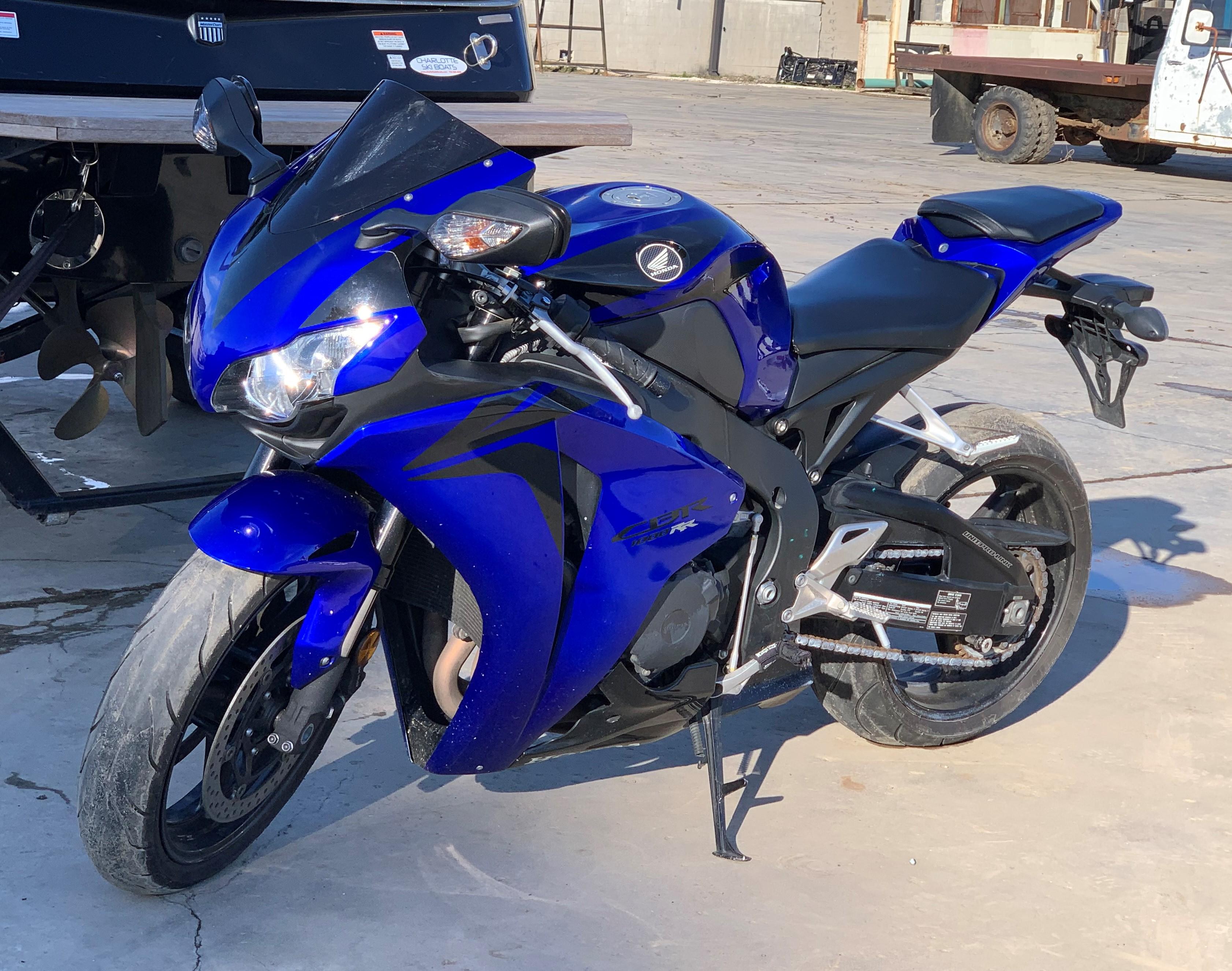 2009 Honda CBR 1000RR VIN 0823