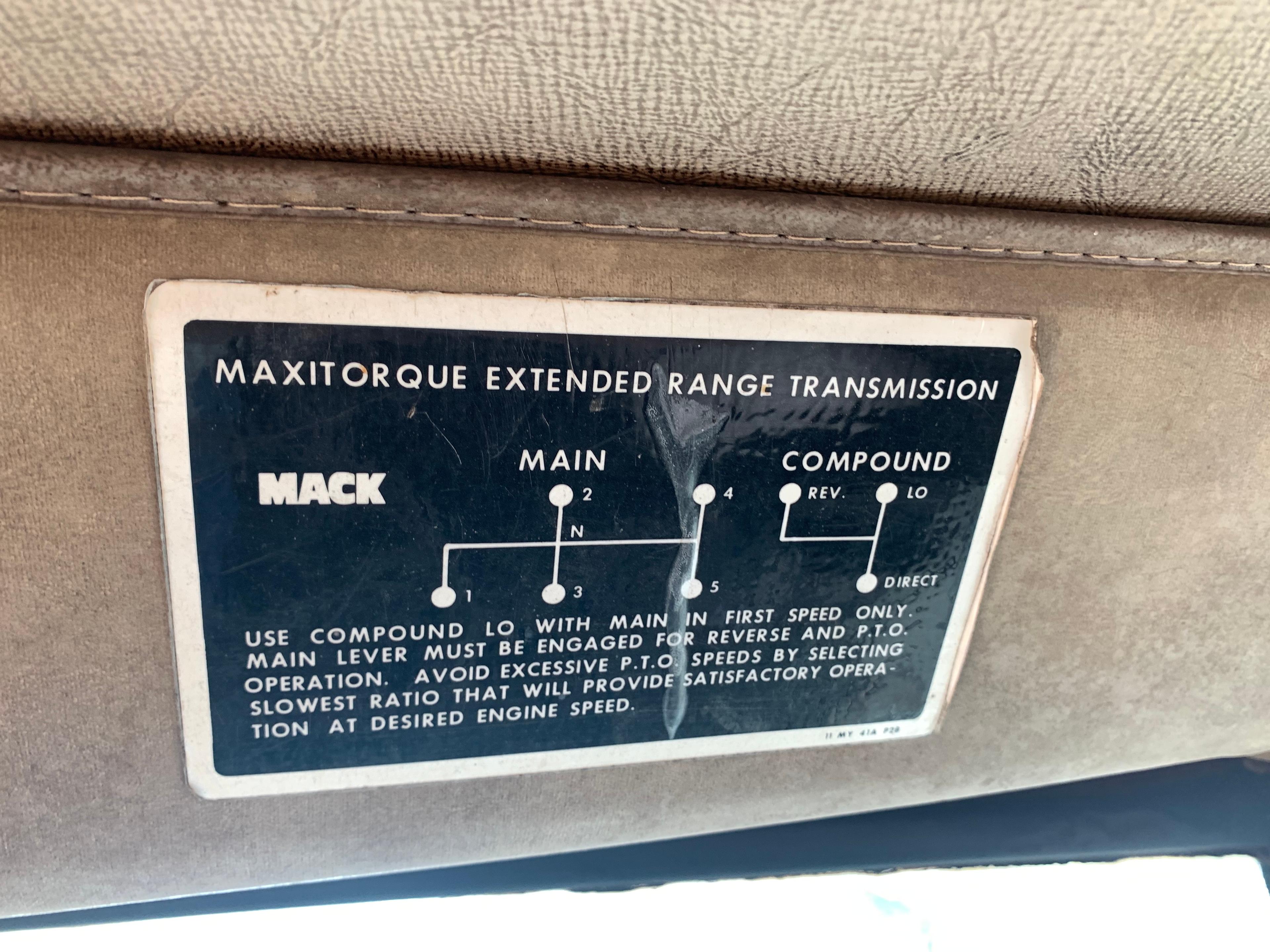 1984 MACK R Econodyme Truck VIN 7138