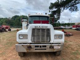 1984 MACK R Econodyme Truck VIN 7138