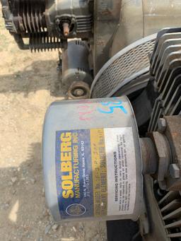 Air compressor