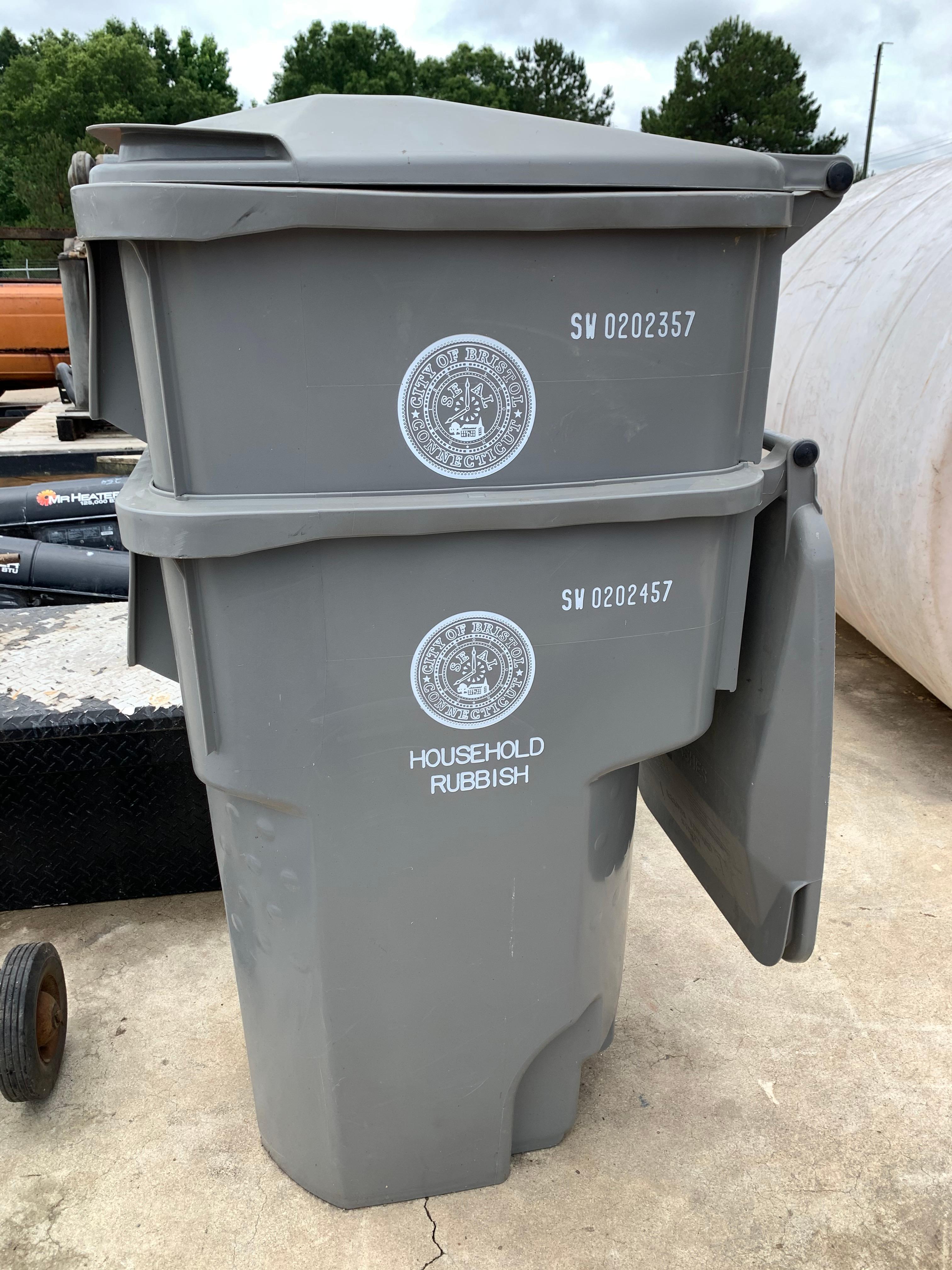 2 Rolling Trash Cans with Lids