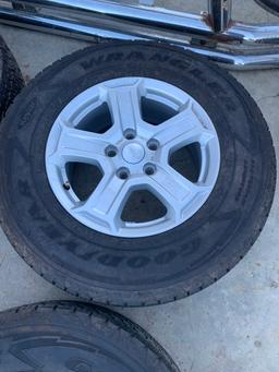 Set of 5 Factory Jeep Wheels and Tires