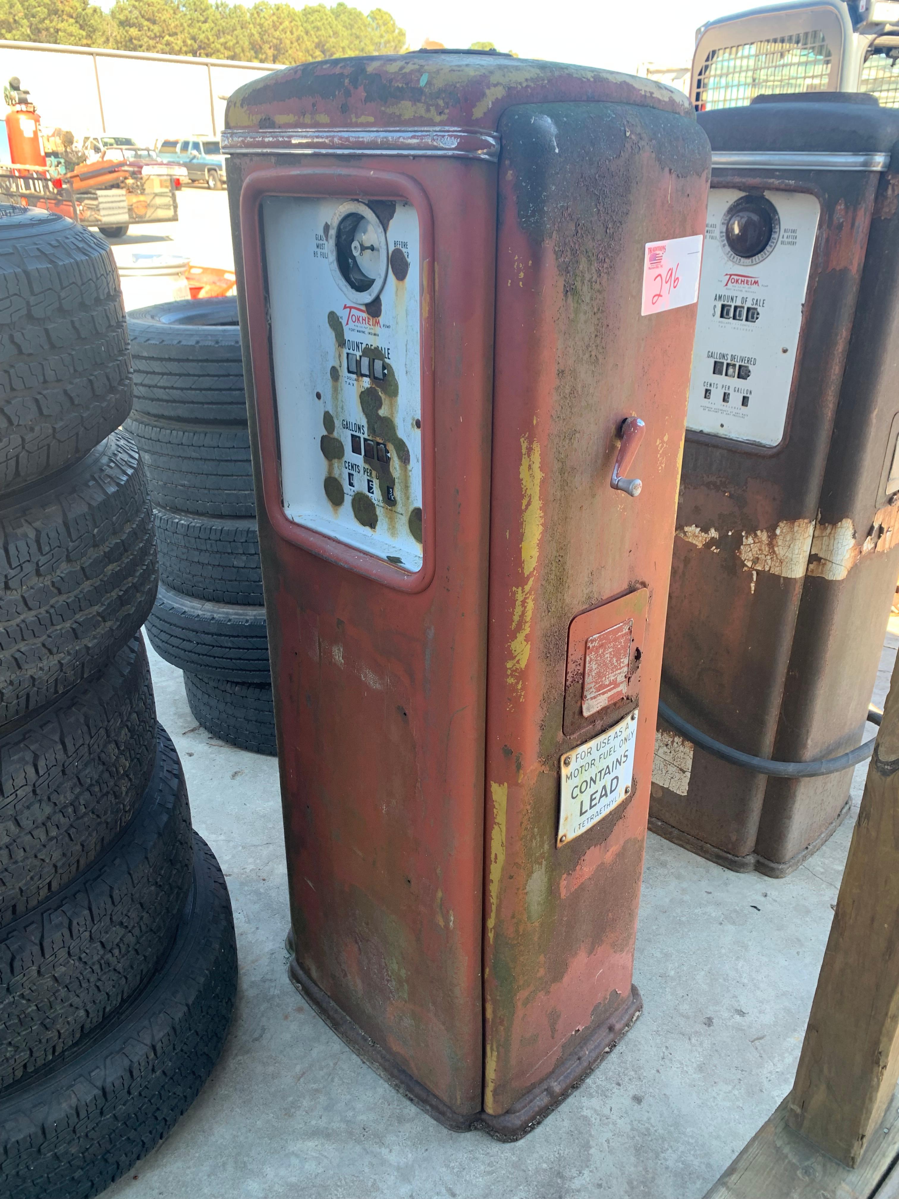 Tokheim Model 39 Gas Pump