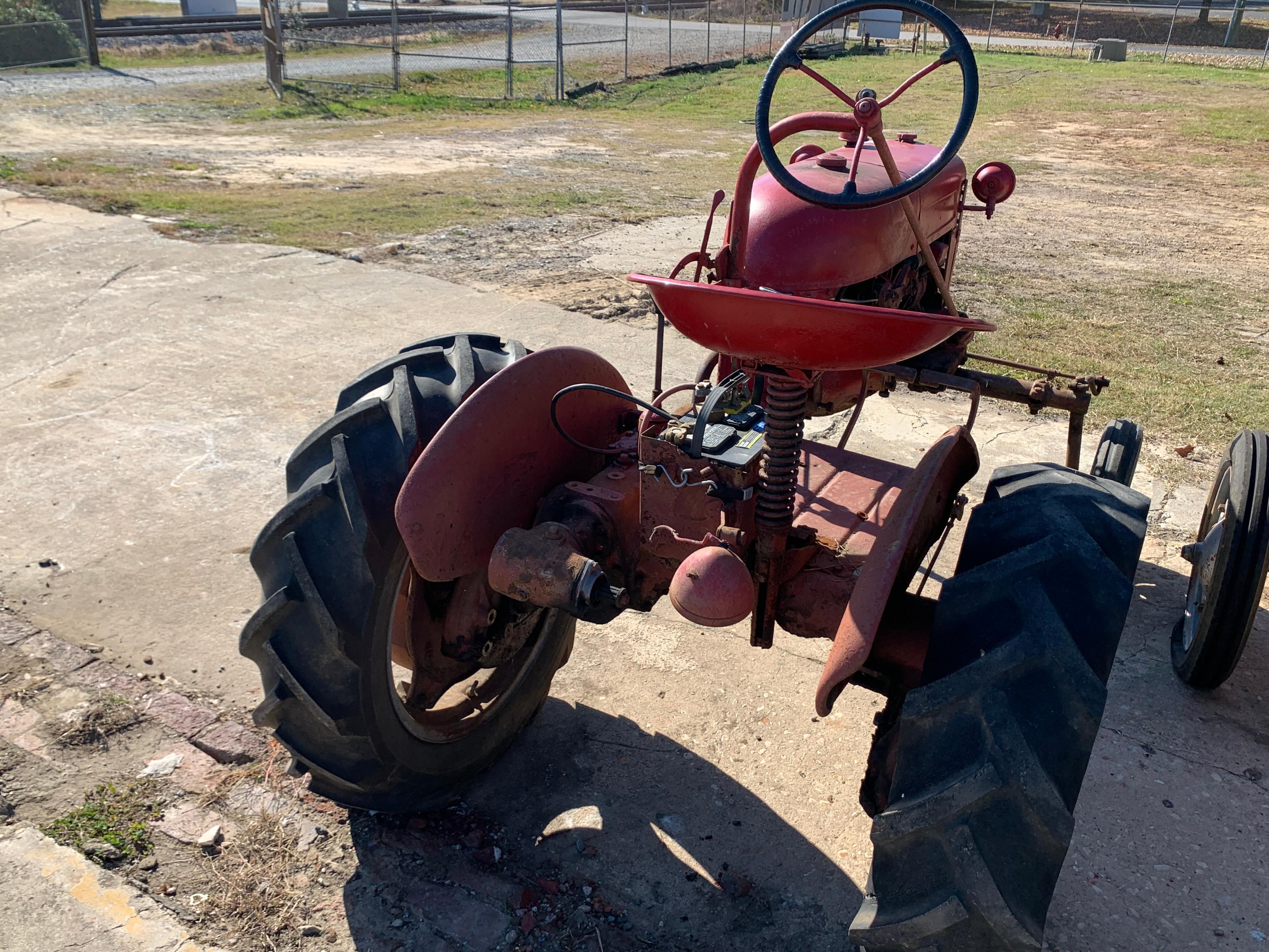 Farmall Cub