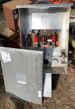 Winco 25KW PTO Generator w/Manual Transfer Switch