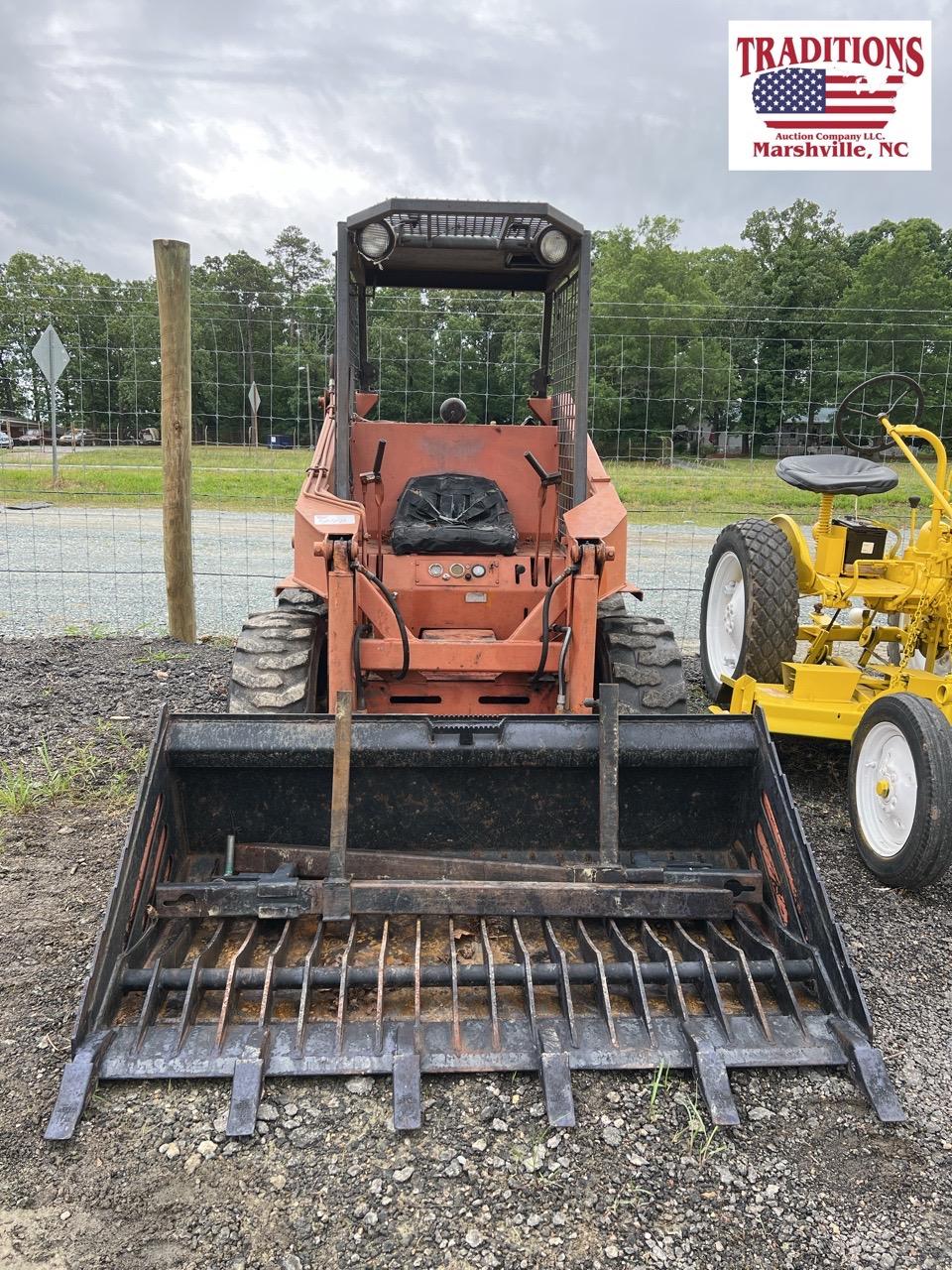 Case 1835 Uni-Loader Diesel