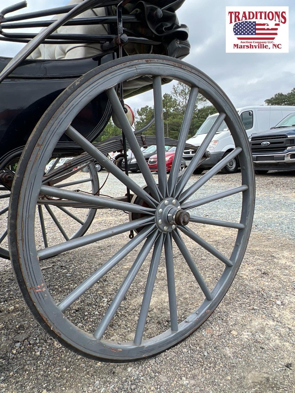 6 Seater Horse Drawn Carriage