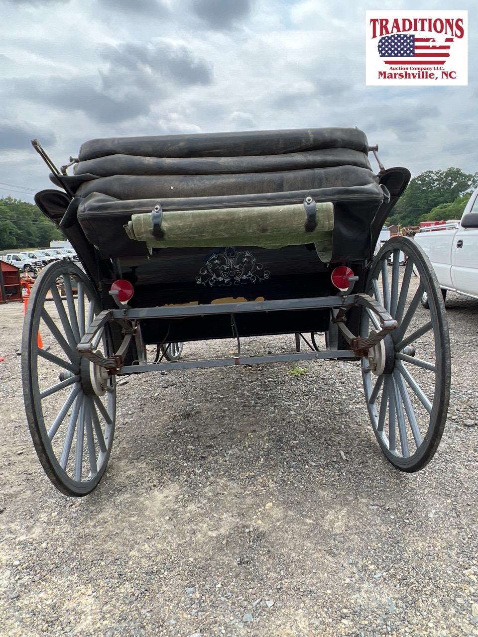 6 Seater Horse Drawn Carriage