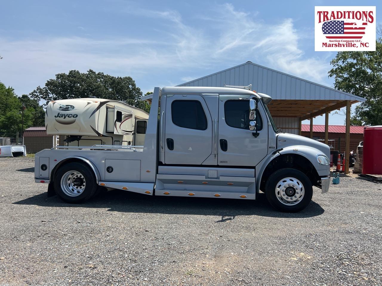 2007 Freightliner Business Class M2 VIN 0439