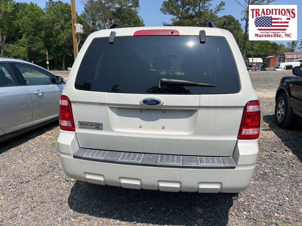 2008 Ford Escape VIN 5983