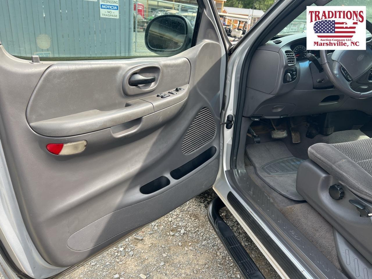 2002 Ford F150 VIN 9052 SALVAGE TITLE