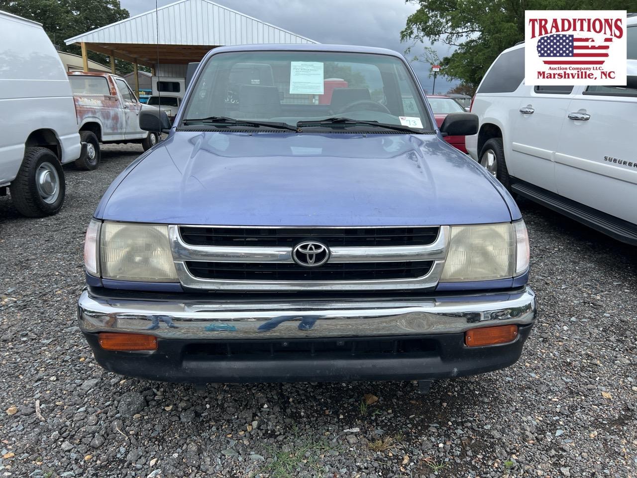 1999 Toyota Tacoma VIN 9061