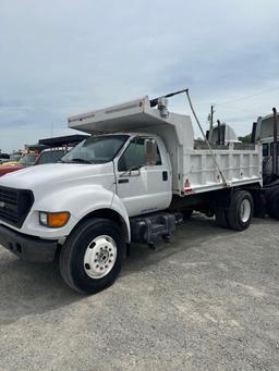 2003 F750 Dump Truck