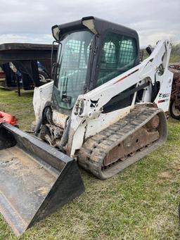 Bobcat t590 Skidsteer 2013 model