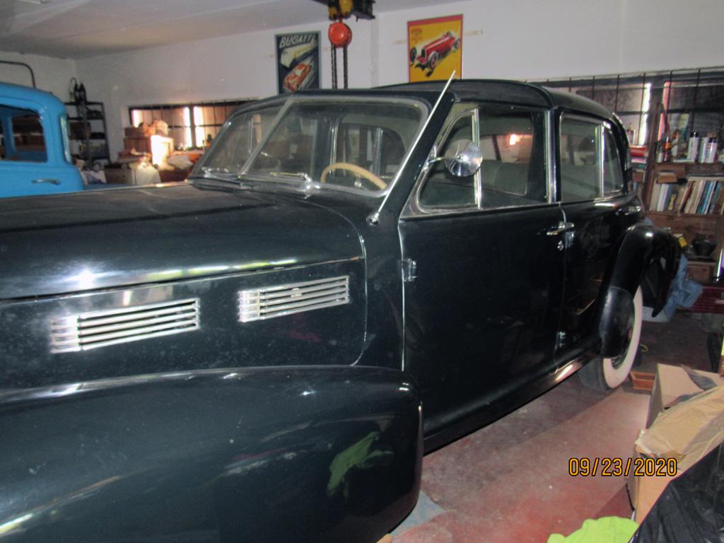 1940 Cadillac Limousine - Fleetwood Body