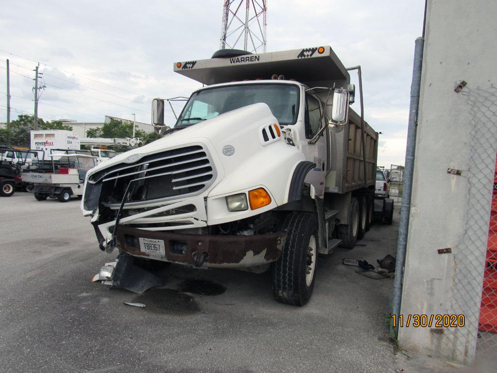 2009 Ford LT9500 Cab & Chassis